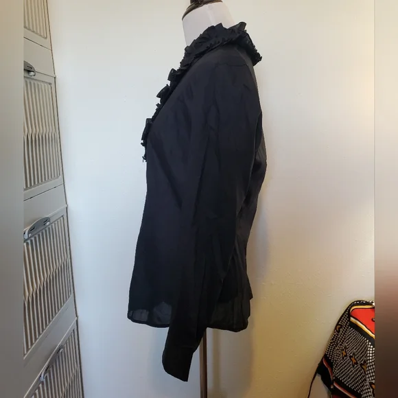 Victorian Style Top - Picture 4 of 6